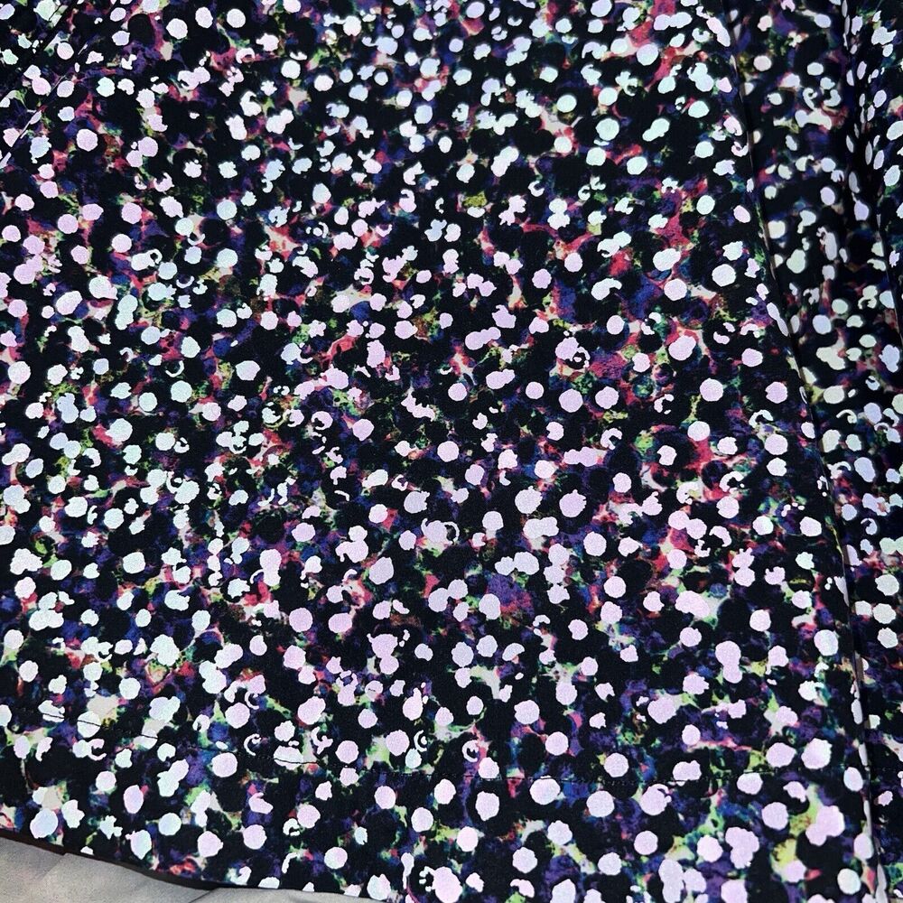 Lululemon SEAWHEEZE Horizon Runners Cape M/L Hooded Reflective Rainbow Jacket - Picture 9 of 15